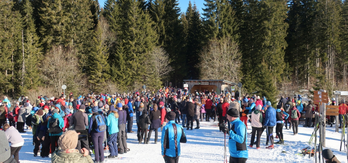 Zu Silvester mit den Nachbarn an der Grenze