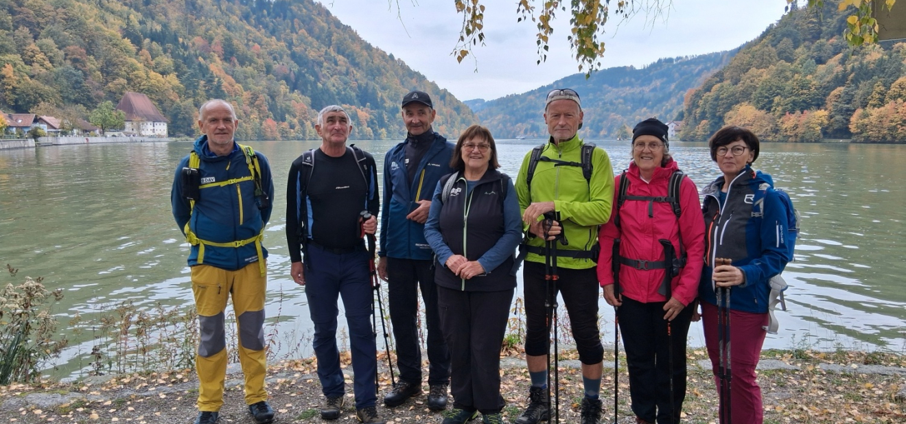 Herbstwanderung auf der Donausteigrunde „Leinenweberweg“