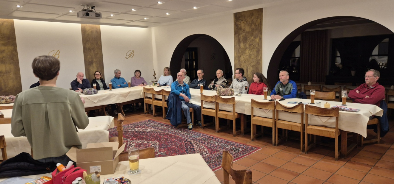 Sicherheit am Berg: DAV Freyung rüstet Mitglieder für den Ernstfall